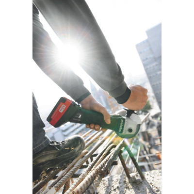 Аккумуляторная болгарка Metabo W 18 LTX 125 Quick
