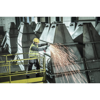 Акумуляторна кутова шліфувальна машина Metabo WB 18 LTX BL 125 Quick 1*4.0 Ач Акумуляторна кутова шліфувальна машина Metabo WB 18 LTX BL 125 Quick 1*4.0 Ач