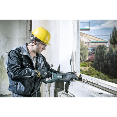 Сабельная пила Metabo SSEP 1400 MVT