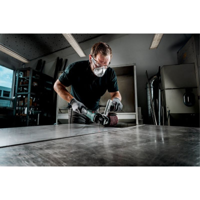 Щітка машина Metabo SE 17-200 RT
