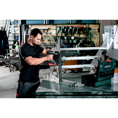 Аккумуляторный ударный гайковерт Metabo SSW 18 LTX 200 METALOC