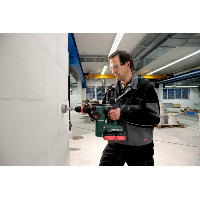 Aккумуляторный перфоратор Metabo KHA 36-18 LTX 32 METALOC