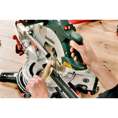 Торцовочная пила Metabo KGSV 72 XACT SYM SET