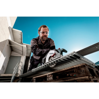 Аккумуляторная ручная дисковая пила Metabo MKS 18 LTX 58