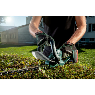 Акумуляторний кущоріз Metabo AHS 18-55 V